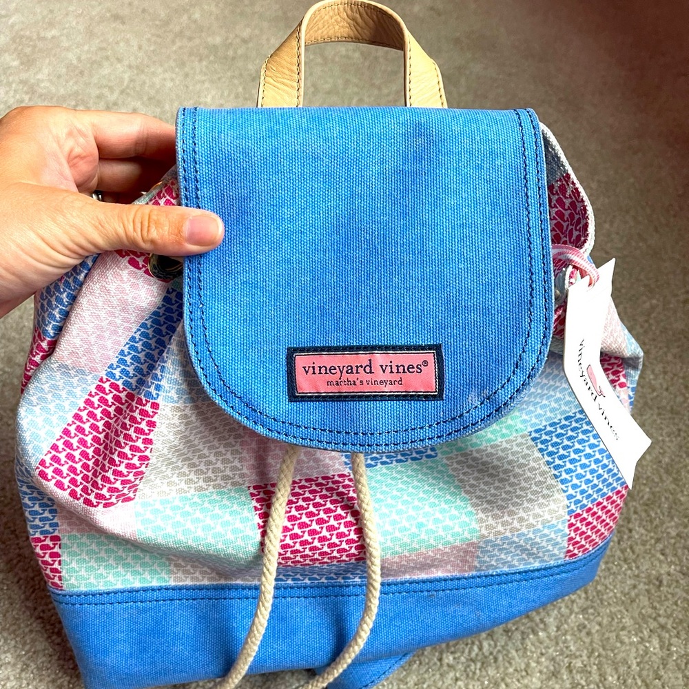 NWT vineyard vines kids backpack!